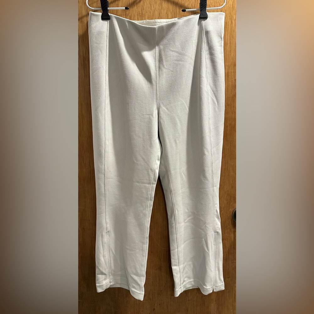 Softstreme ribbed zip-leg high rise cropped pant 25”